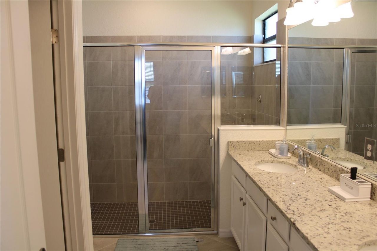 6647 Clairborne Lane, Bradenton, FL 34211 Photo