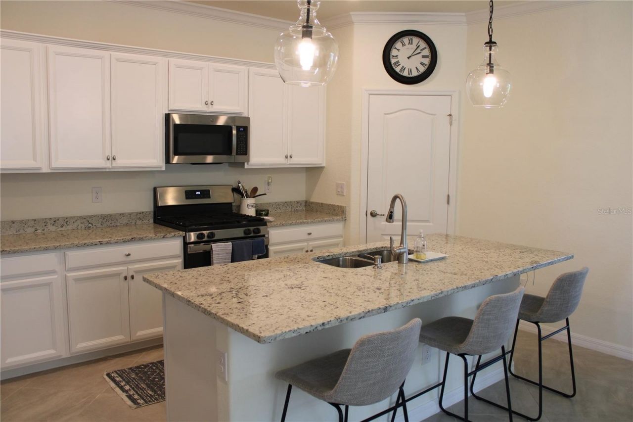 6647 Clairborne Lane, Bradenton, FL 34211 Photo