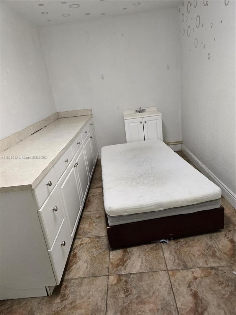 466 Rewing St, Lehigh Acres, FL 33974 Photo