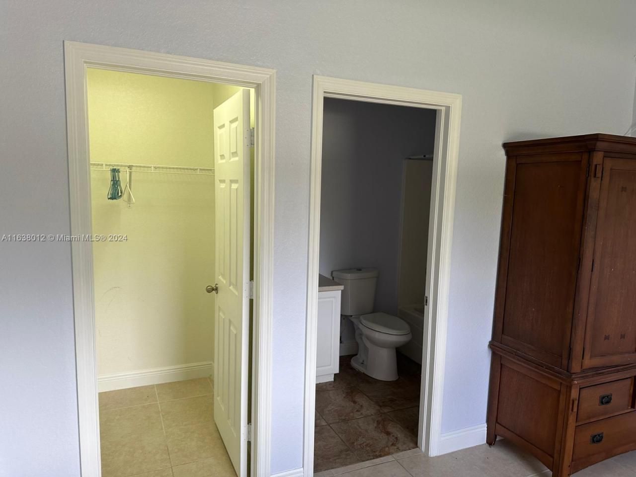 466 Rewing St, Lehigh Acres, FL 33974 Photo