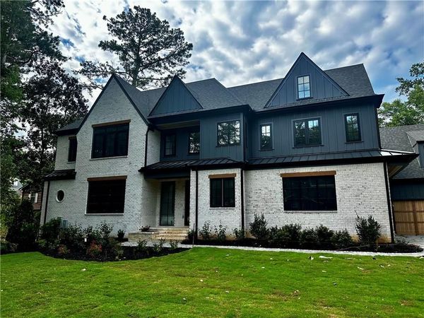 180 Thompson Place, Roswell, GA 30075