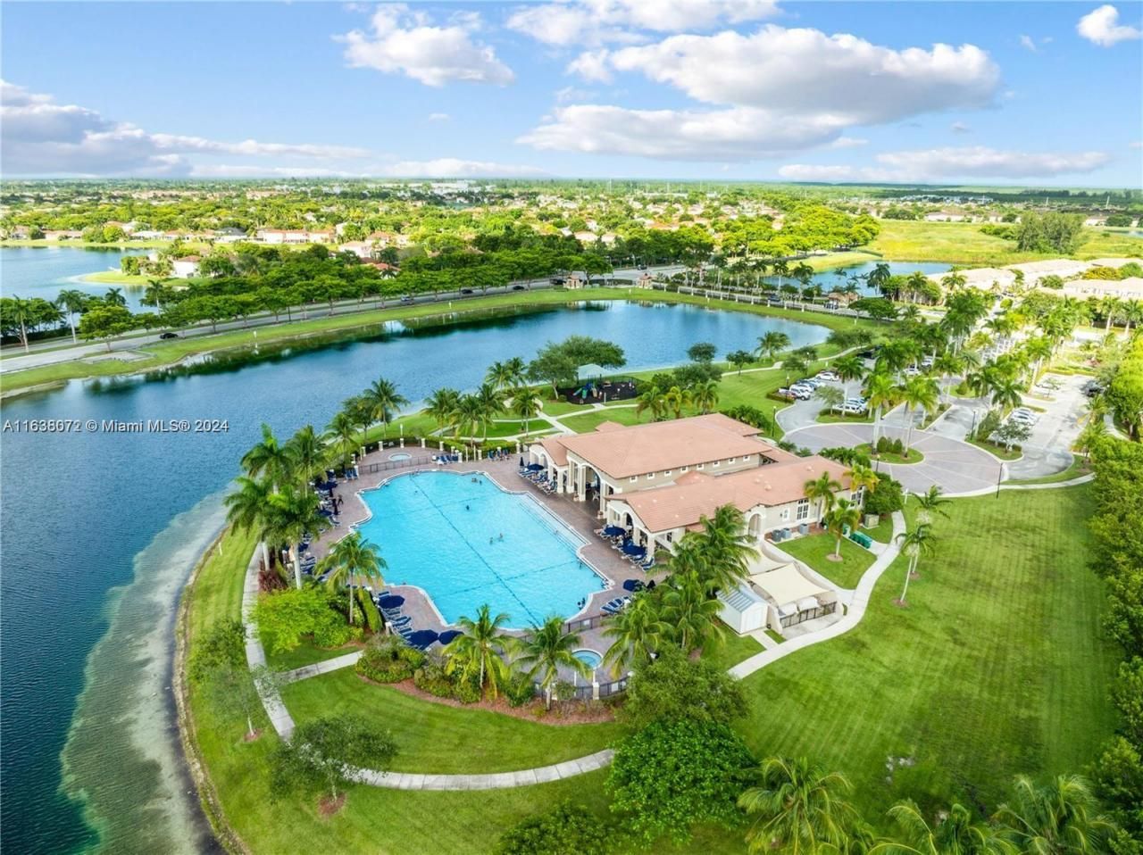 9247 SW 227th St, Unit 5-2, Cutler Bay, FL 33190 Photo