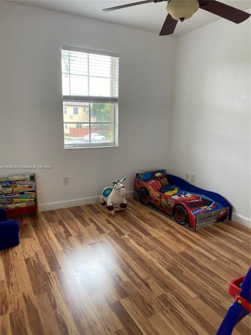 9247 SW 227th St, Unit 5-2, Cutler Bay, FL 33190 Photo