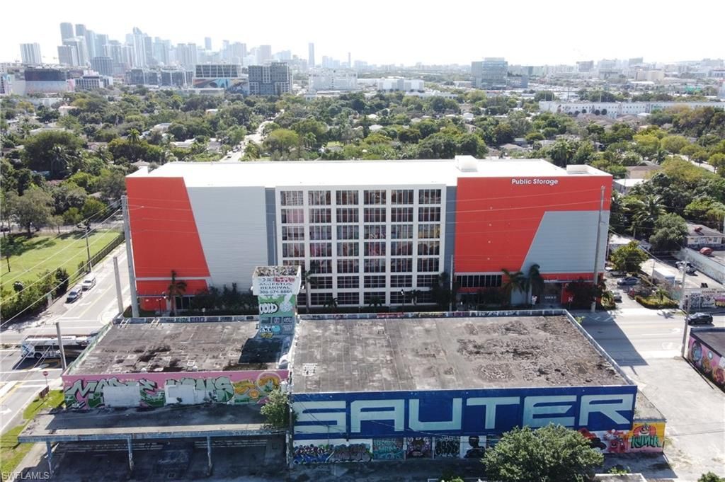 321 NW 37 St, Miami, FL 33127 Photo