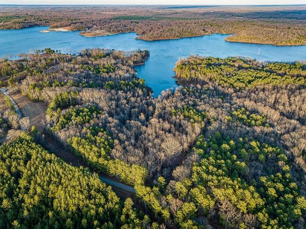 0 Stately Oak Dr, Huntingdon, TN 38344