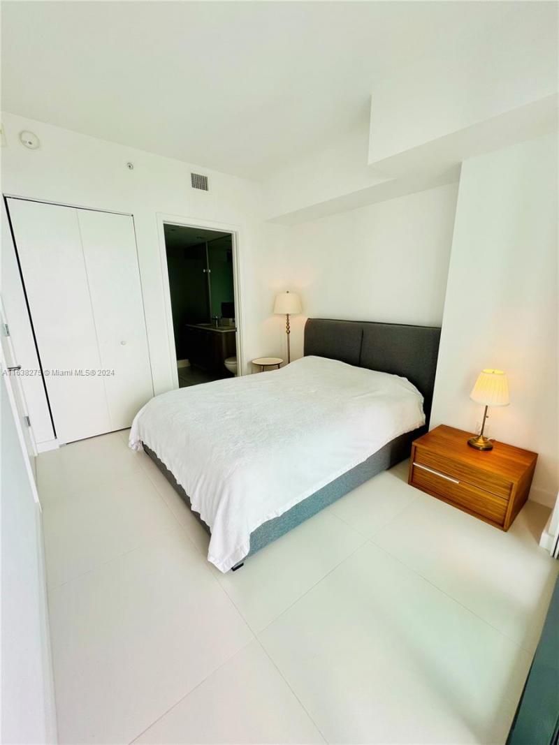 501 NE 31st St, Unit 2204, Miami, FL 33137 Photo