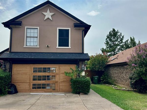 924 S Old Orchard Lane, Lewisville, TX 75067