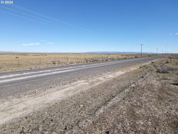 Ruh-Red RD, Burns, OR 97720