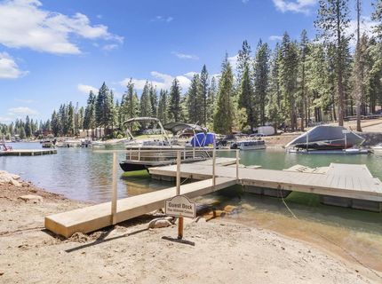 334 Peninsula Drive, Lake Almanor, CA 00000 Photo