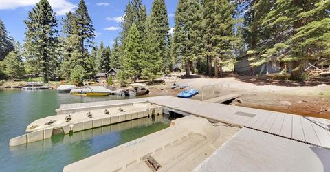 334 Peninsula Drive, Lake Almanor, CA 00000 Photo
