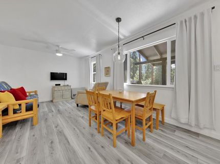 334 Peninsula Drive, Lake Almanor, CA 00000 Photo