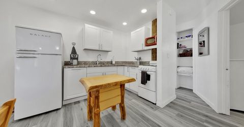 334 Peninsula Drive, Lake Almanor, CA 00000 Photo