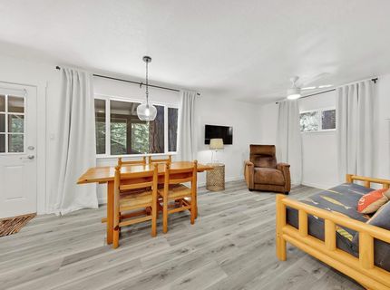 334 Peninsula Drive, Lake Almanor, CA 00000 Photo