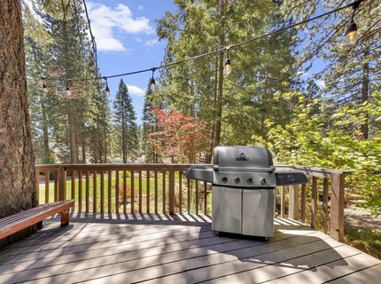 334 Peninsula Drive, Lake Almanor, CA 00000 Photo