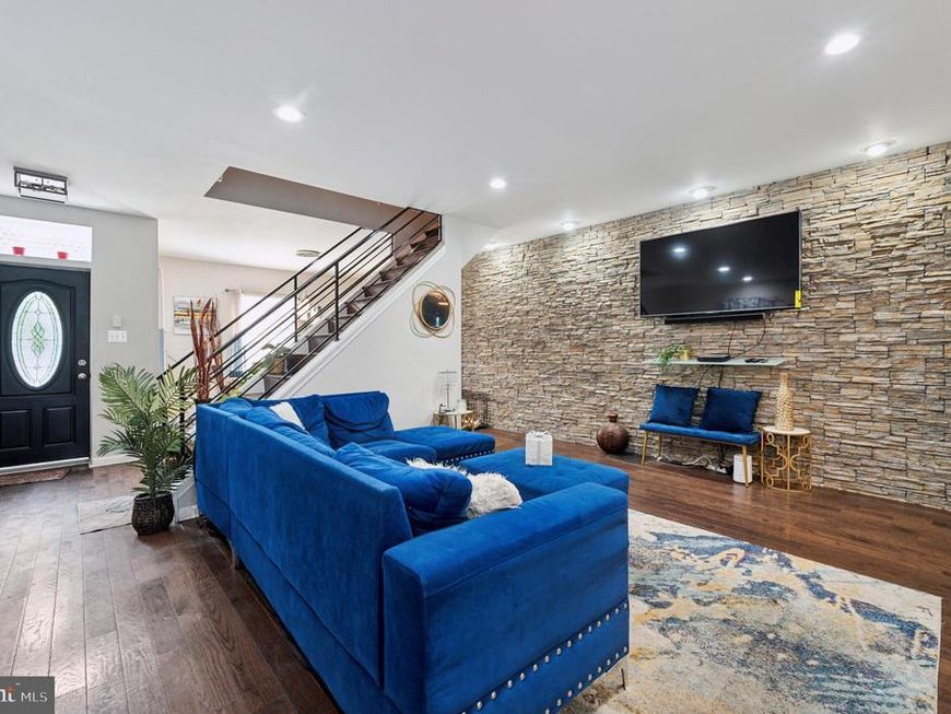 6833 Musgrave Street, Philadelphia, PA 19119 Main Photo