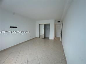 400 Kings Point Dr, Unit 320, Sunny Isles Beach, FL 33160 Photo
