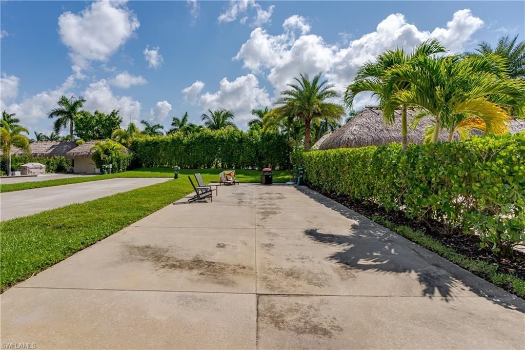13562 Snapper Ln, Naples, FL 34114 Photo