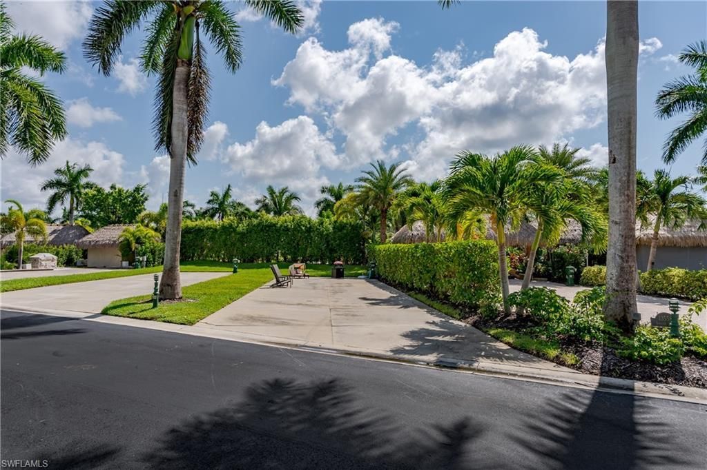 13562 Snapper Ln, Naples, FL 34114 Photo