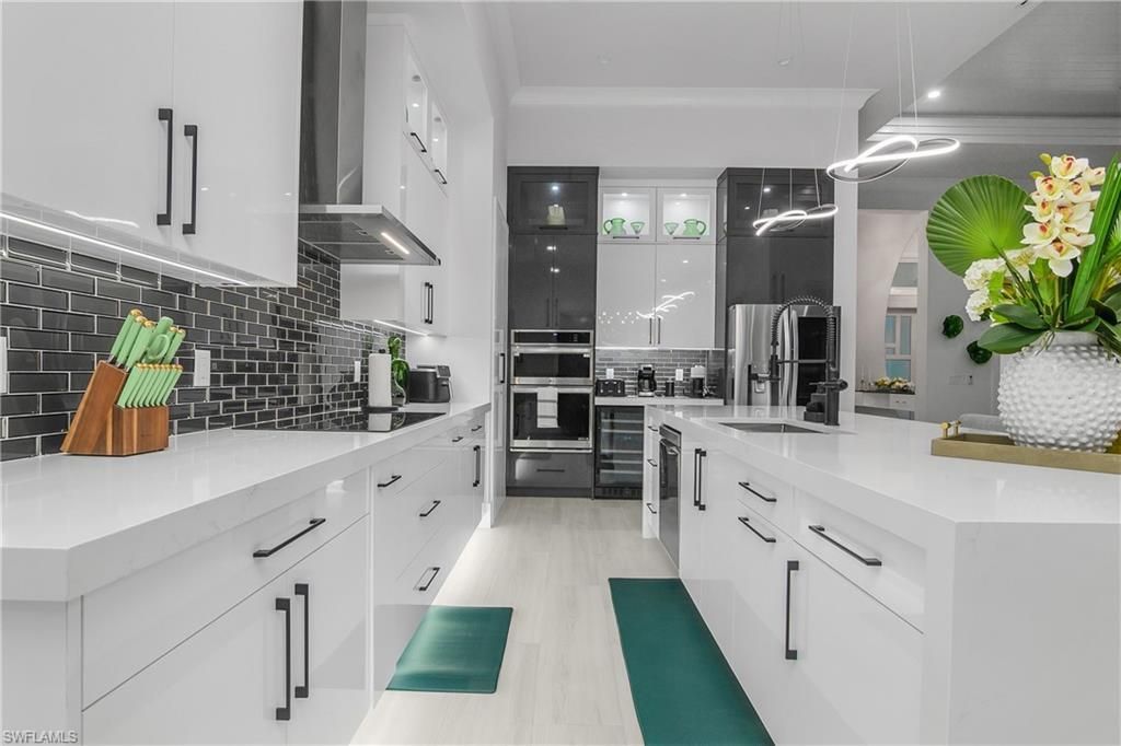 788 9th St Sw, Naples, FL 34117 Photo