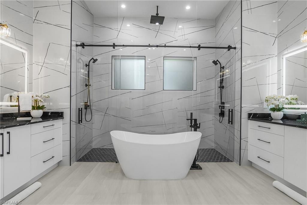 788 9th St Sw, Naples, FL 34117 Photo