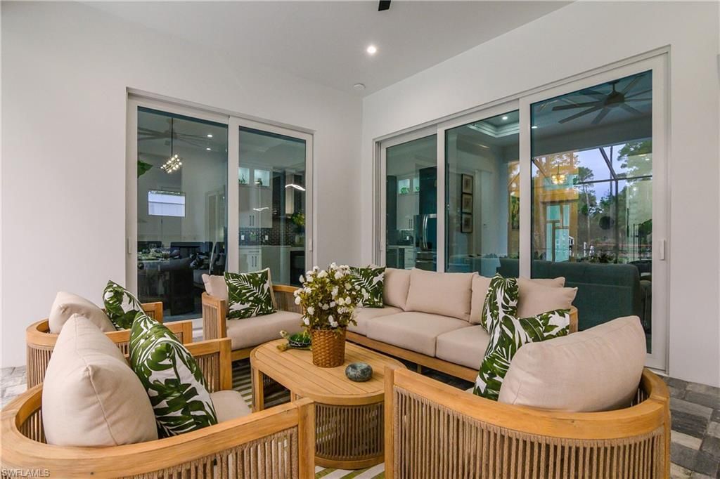 788 9th St Sw, Naples, FL 34117 Photo