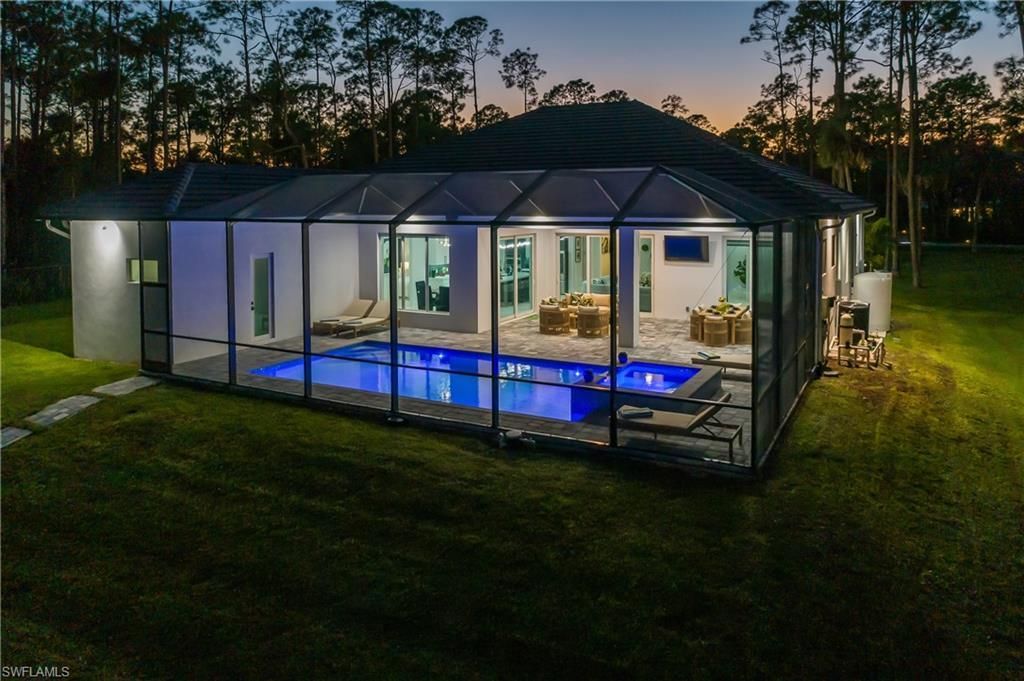 788 9th St Sw, Naples, FL 34117 Photo