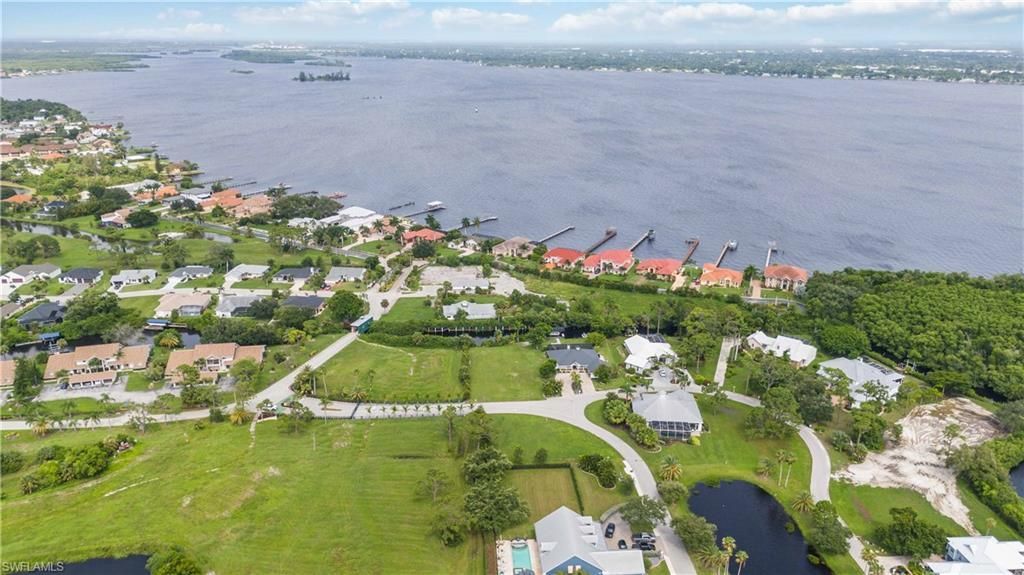 6104 Marsh Point Ln, North Fort Myers, FL 33917 Photo