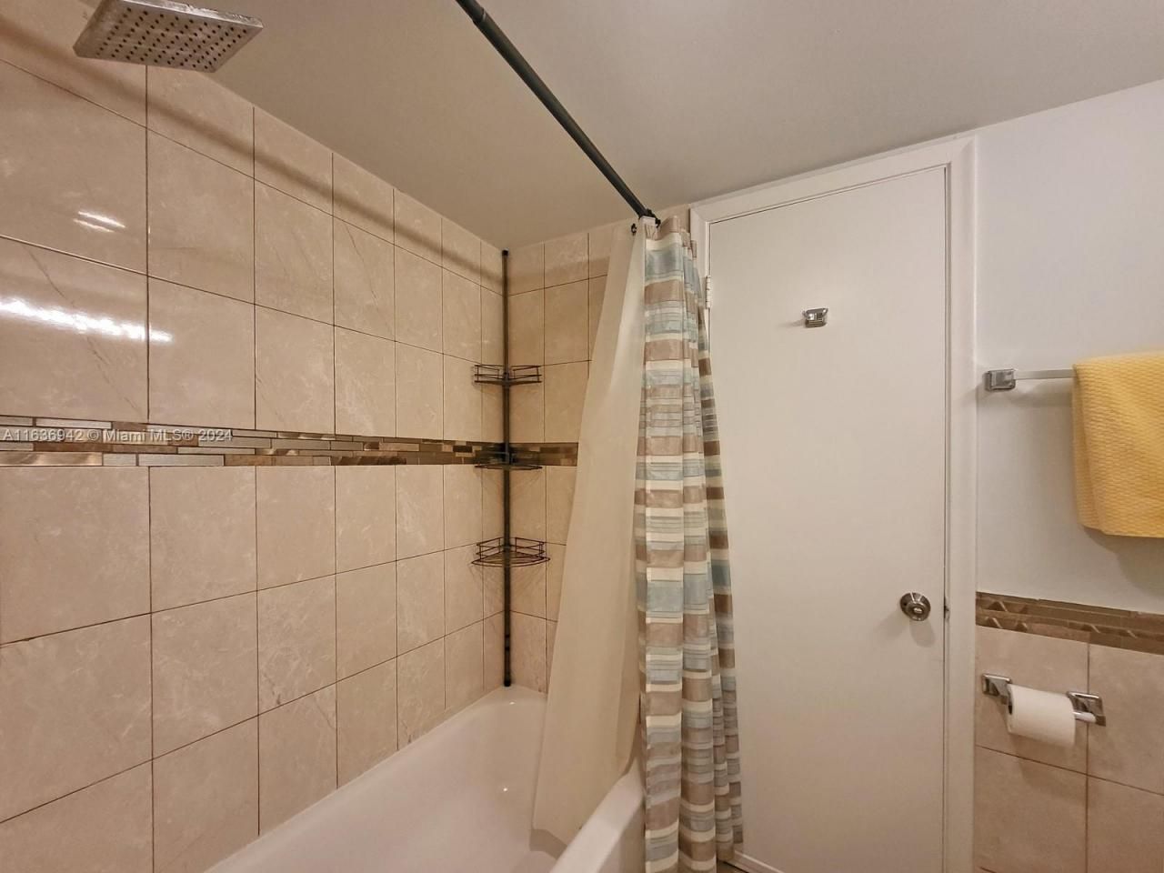 1825 S Ocean Dr, Unit 206, Hallandale Beach, FL 33009 Photo