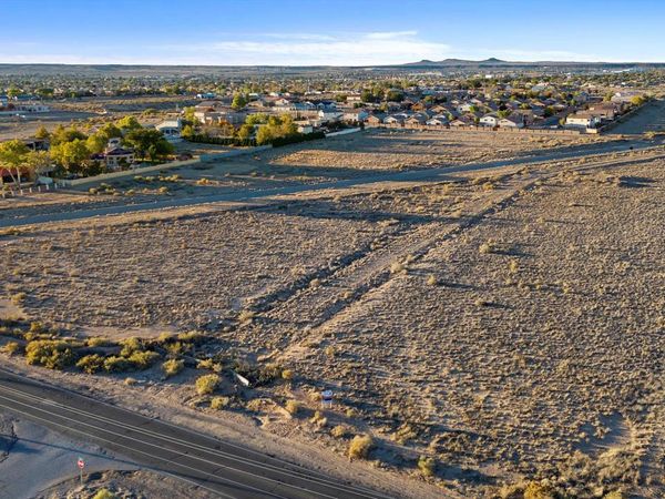 Sage Road SW, Albuquerque, NM 87121