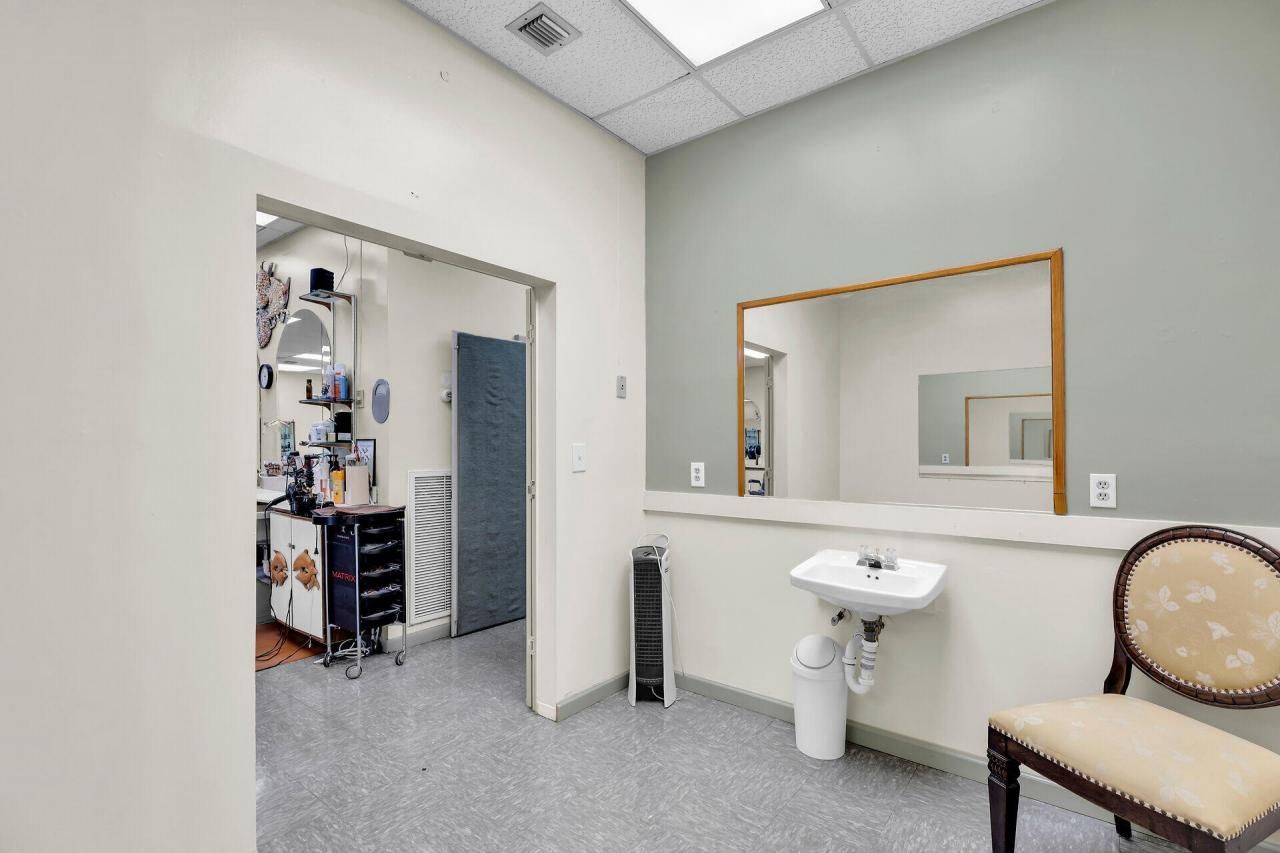 5701 Overseas Highway, Unit 2, Marathon, FL 33050 Photo