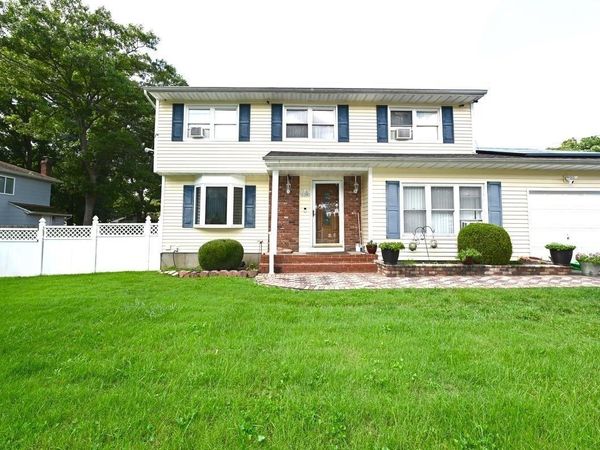 1150 Connetquot Avenue, Central Islip, NY 11722