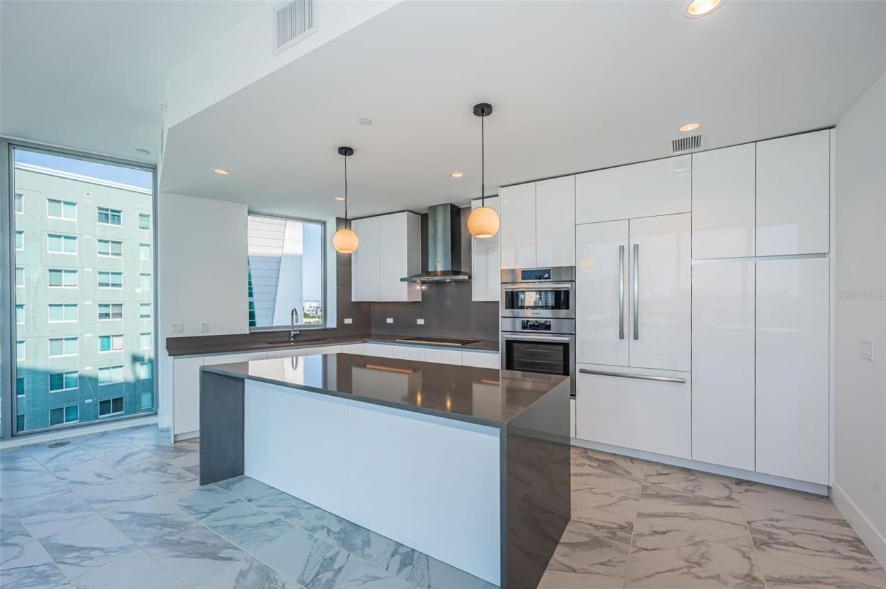 777 3rd Avenue N, Unit 908, Saint Petersburg, FL 33701 Photo