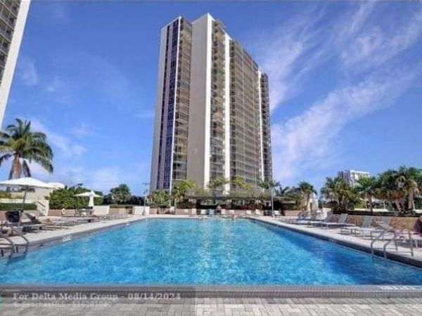Aventura, FL 33180