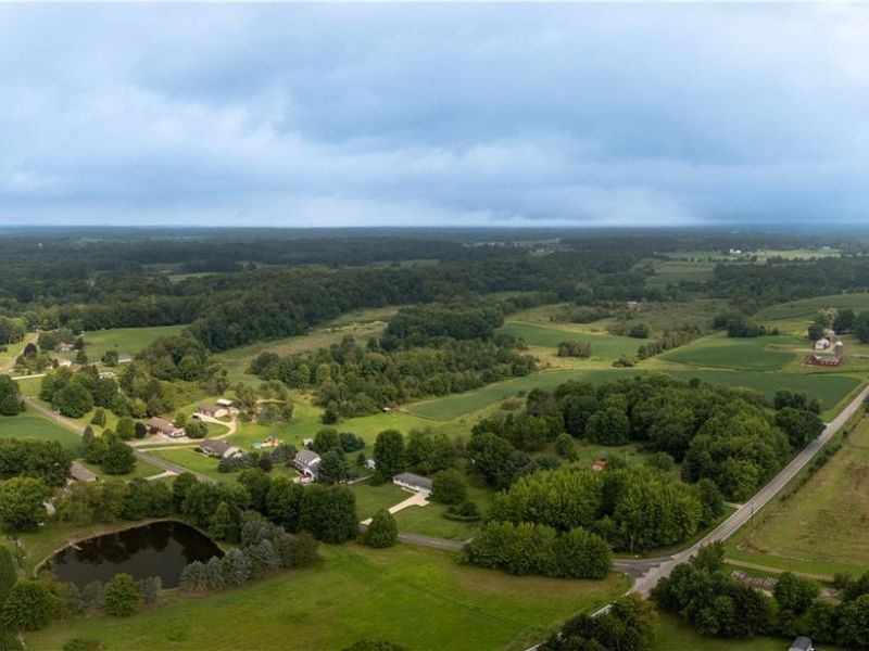 3021 Hartville Road, Rootstown, OH 44272 Photo 2