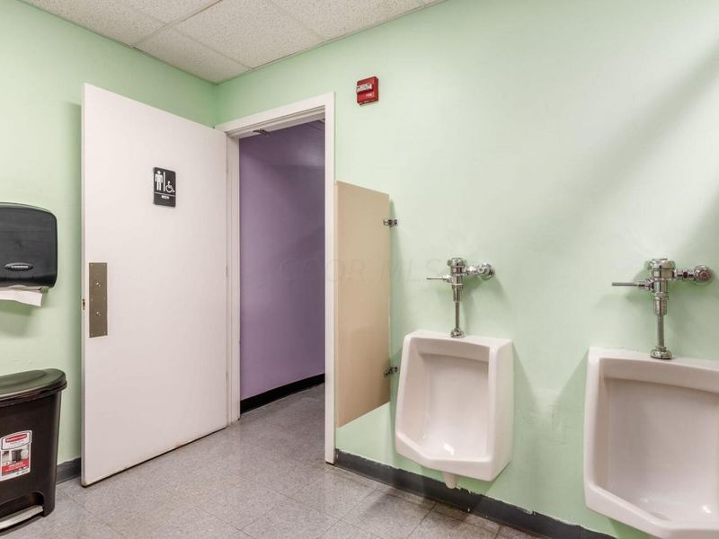 3530 Soldano Boulevard, Columbus, OH 43228 Photo 26