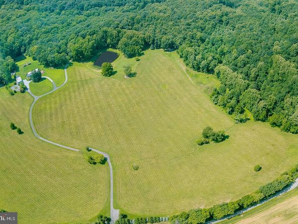 GLENSIDE ROAD, DOWNINGTOWN, PA 19335