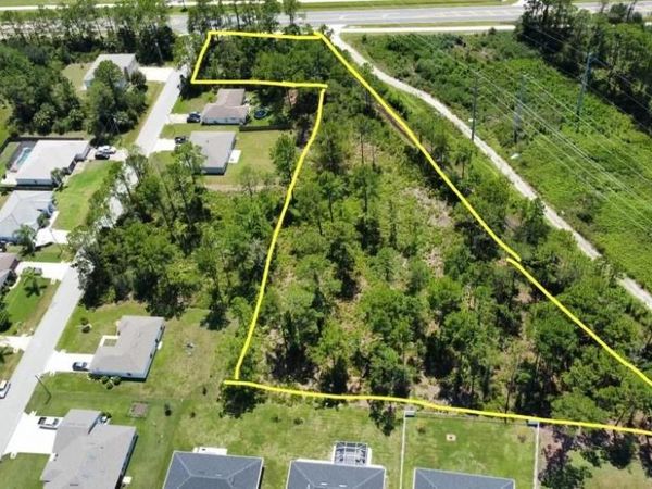 1 UNIVERSAL TRAIL, PALM COAST, FL 32164