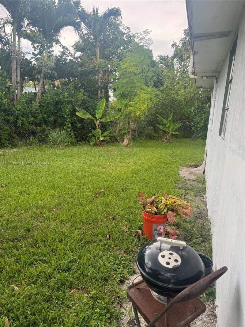 798 NW 179th St, Miami Gardens, FL 33169 Photo