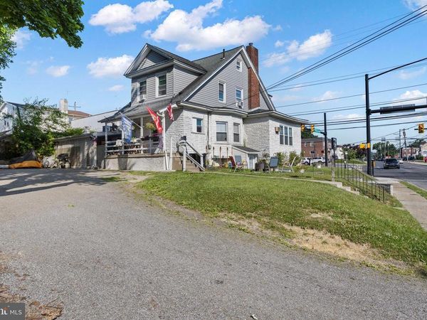 1 S MACDADE BOULEVARD, GLENOLDEN, PA 19036