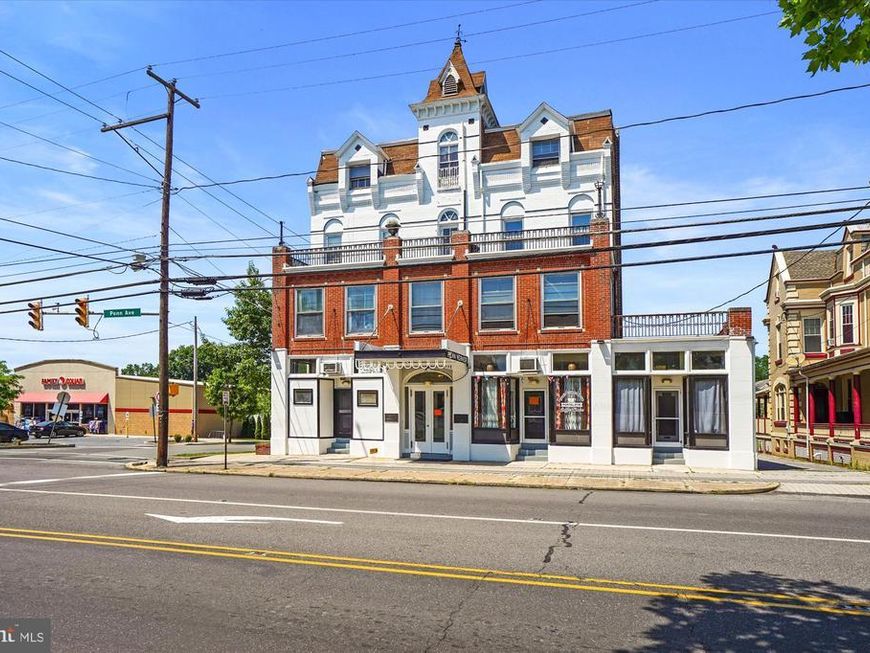 5 E Penn Avenue, Wernersville, PA 19565 Main Photo