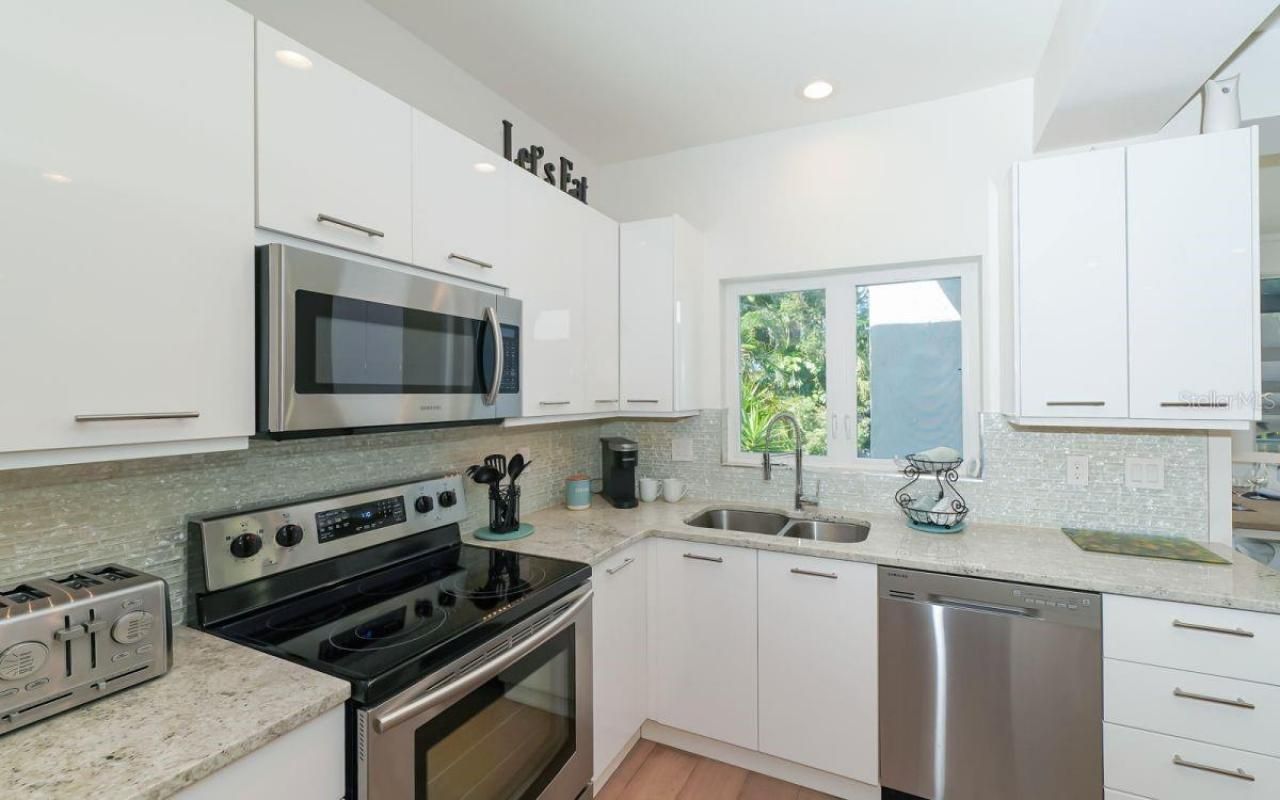 228 Van Buren Drive, Sarasota, FL 34236 Photo