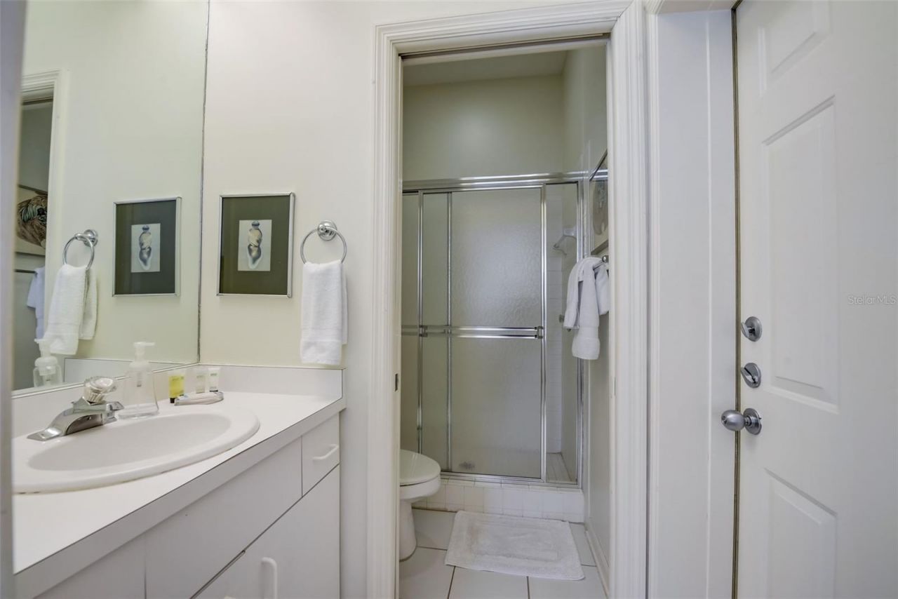 4653 Hadfield Drive, Sarasota, FL 34235 Photo