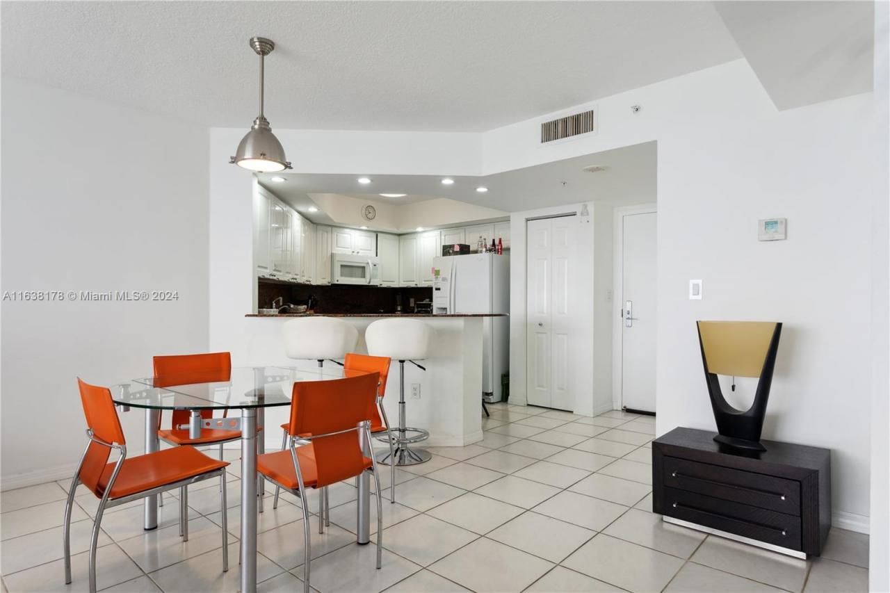 1900 Sunset Harbour Dr, Unit 2214, Miami Beach, FL 33139 Photo