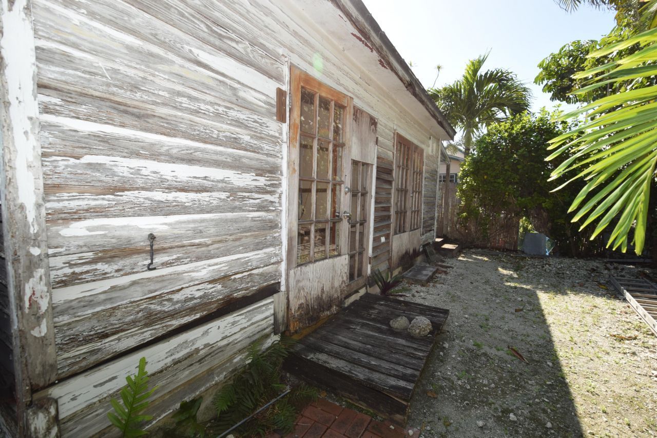 1102 Whitehead Street, Key West, FL 33040 Photo