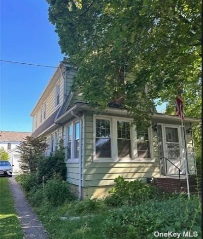 148-29 Laburnum Avenue, Flushing, NY 11355 Main Photo