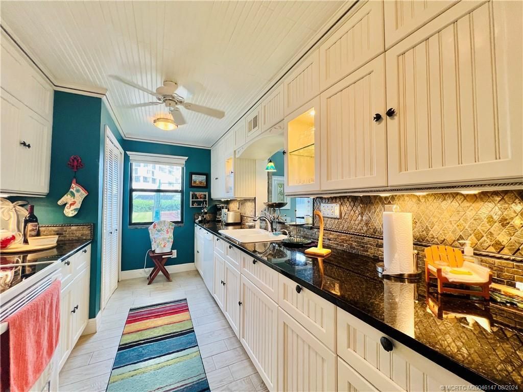 10044 S Ocean Drive, Unit 102, Jensen Beach, FL 34957 Photo