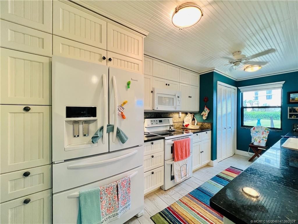 10044 S Ocean Drive, Unit 102, Jensen Beach, FL 34957 Photo