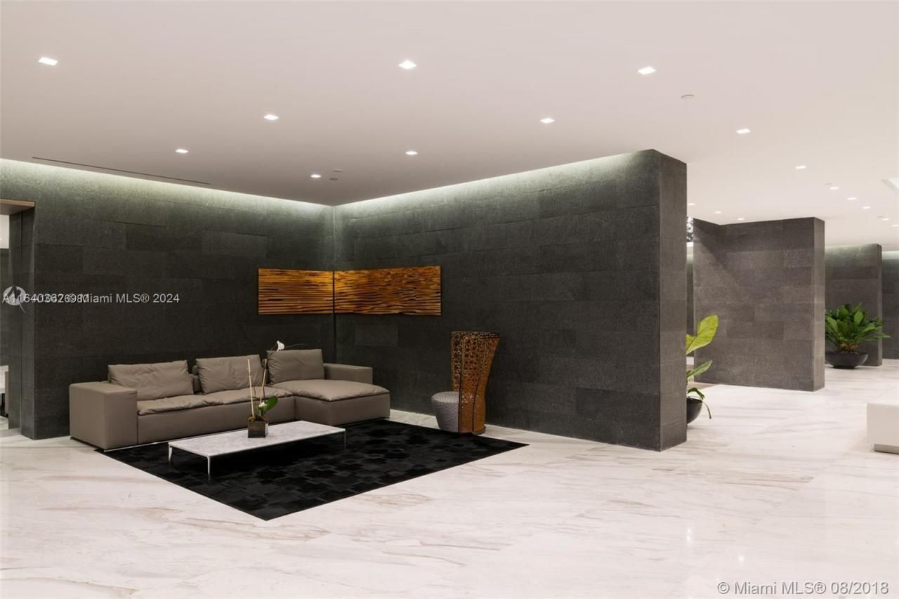 400 Sunny Isles Blvd, Unit 1019, Sunny Isles Beach, FL 33160 Photo