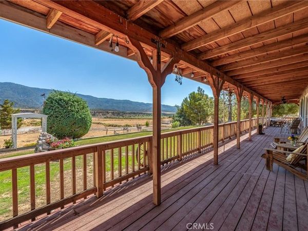 1087 Lockwood Valley Road, Maricopa, CA 93252