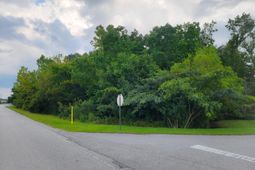 8885 Old University Boulevard photo 4